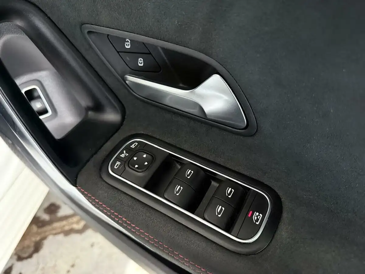 2021-mercedes-benz-a-class-13-a250e-amg-line-executive-saloon-4d-big-22