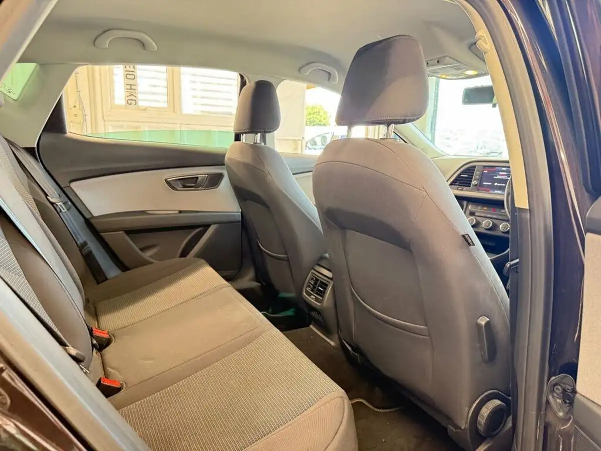 2019-seat-leon-16tdi-se-dynamic-hatchback-big-23