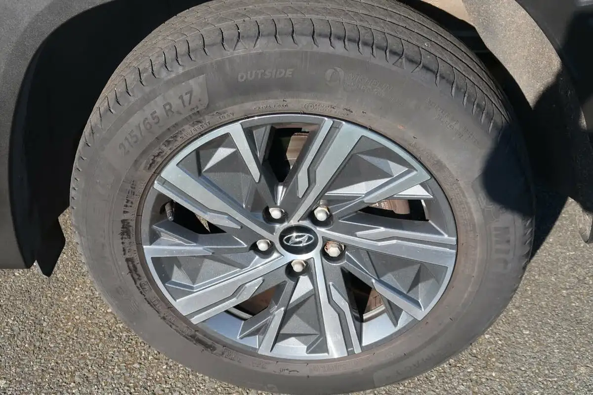 2021-hyundai-tucson-16-t-gdi-se-connect-150ps-big-18