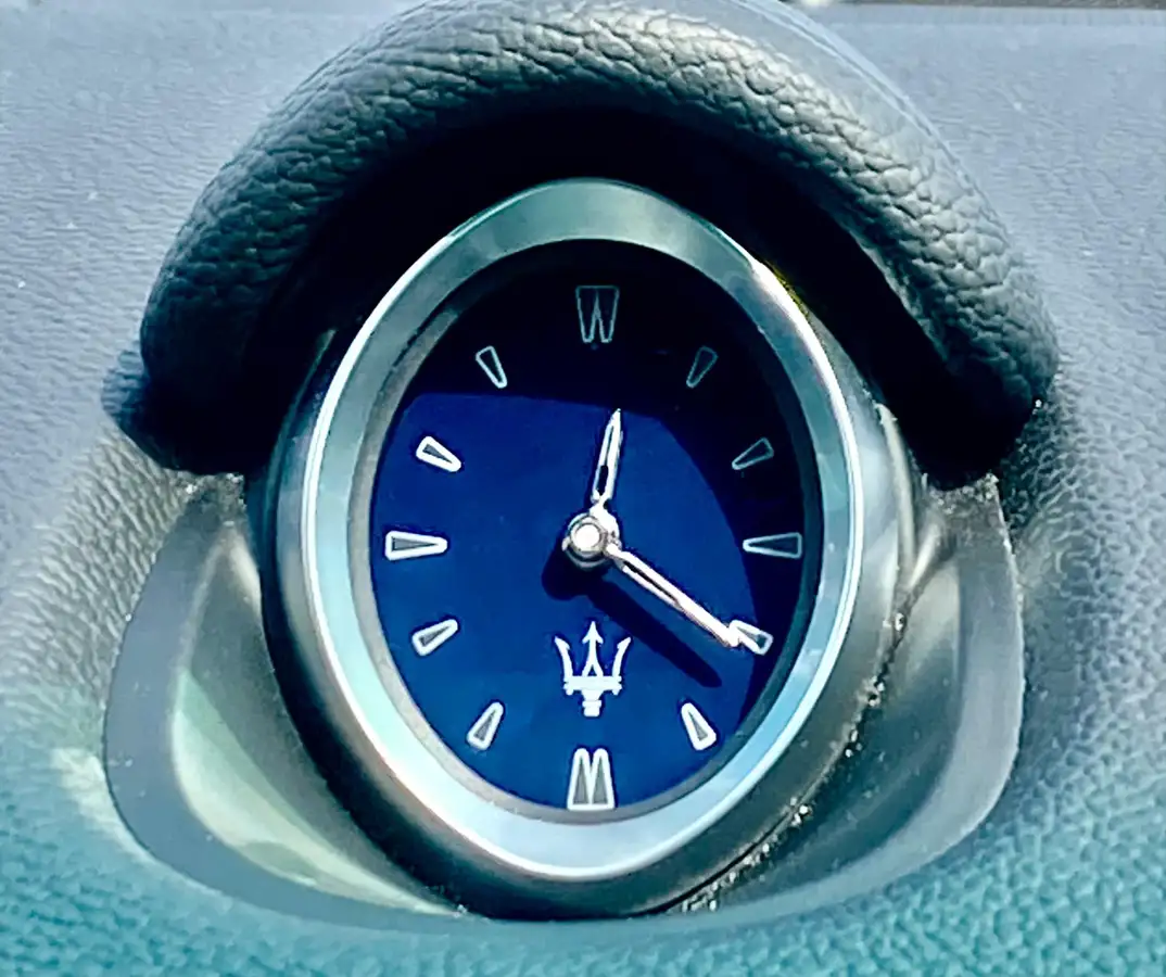 2017-maserati-ghibli-30td-big-38