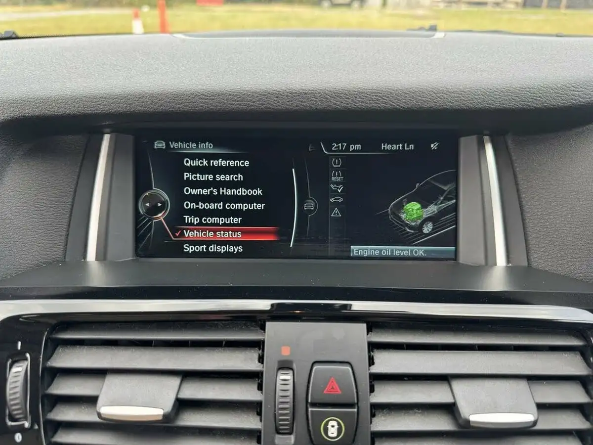 2015-bmw-x4-30td-xdrive30d-xline-big-68
