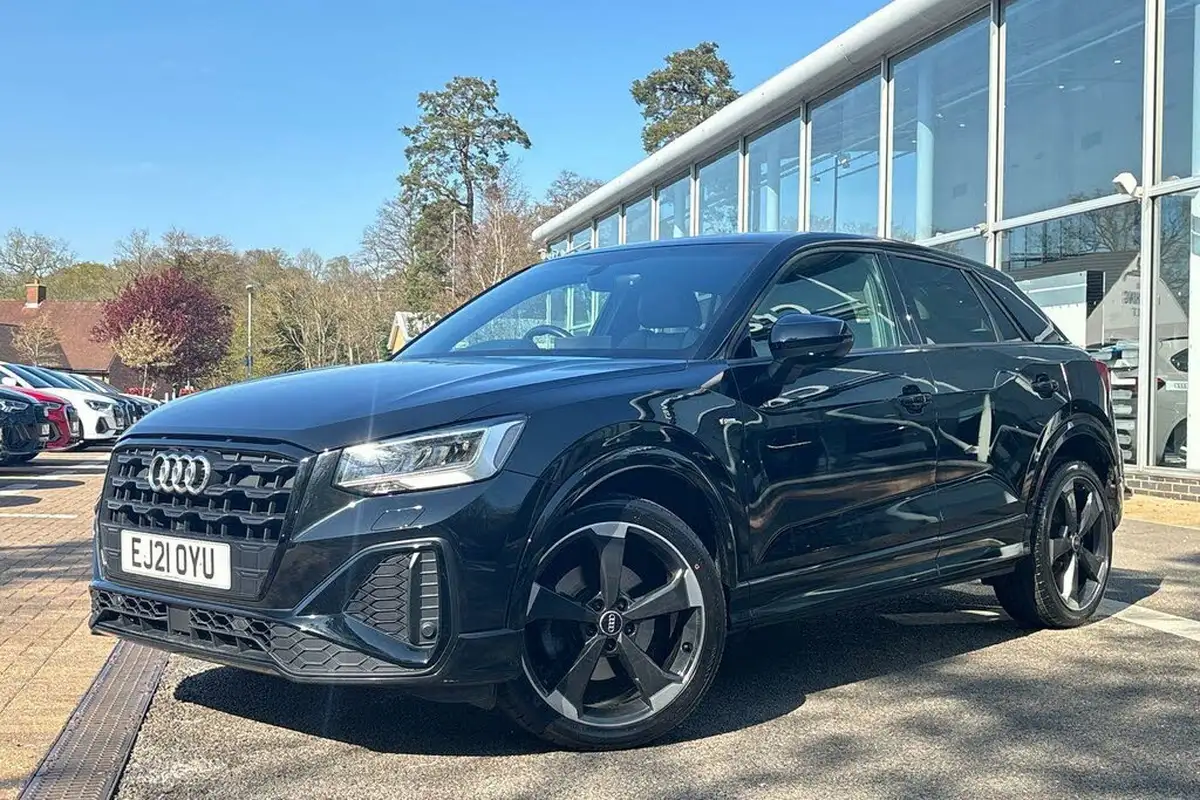 2021-audi-q2-15-35-tfsi-black-edition-s-tronic-big-9