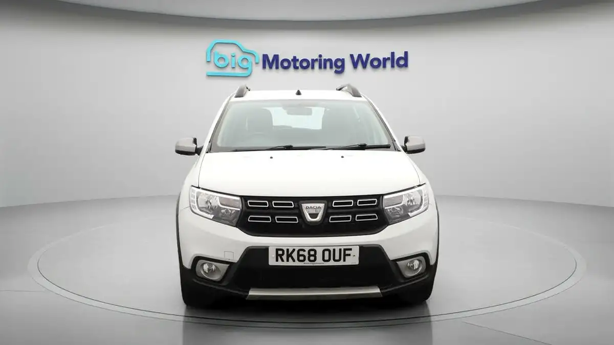 2018-dacia-sandero-stepway-09-tce-comfort-big-2