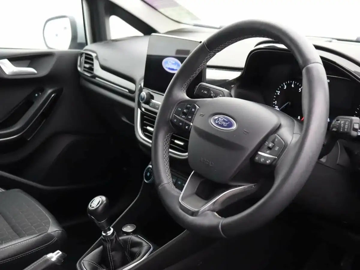 2019-ford-fiesta-10t-active-x-125ps-big-18