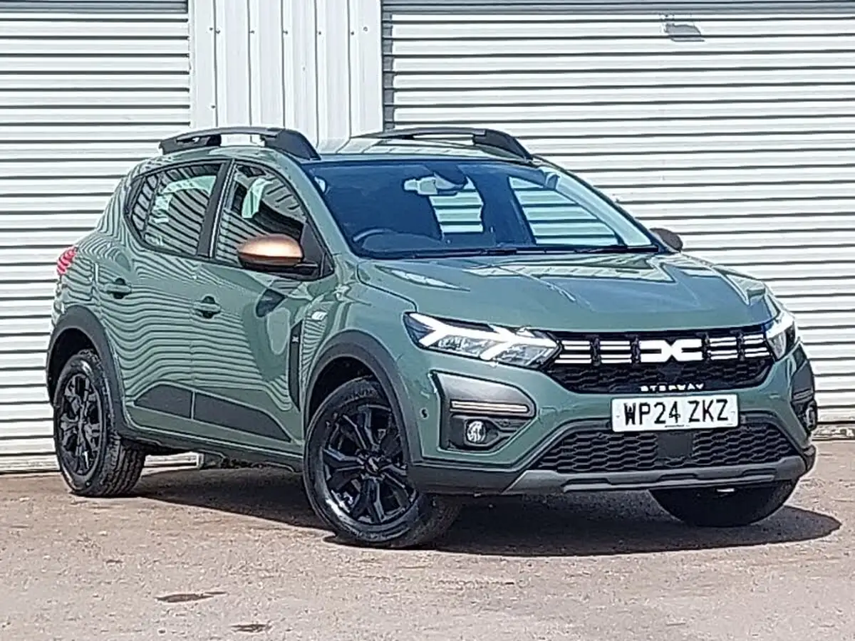 2024-dacia-sandero-stepway-10-tce-extreme-90bhp-big-0