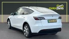 2022-tesla-model-y-e-long-range-small-4