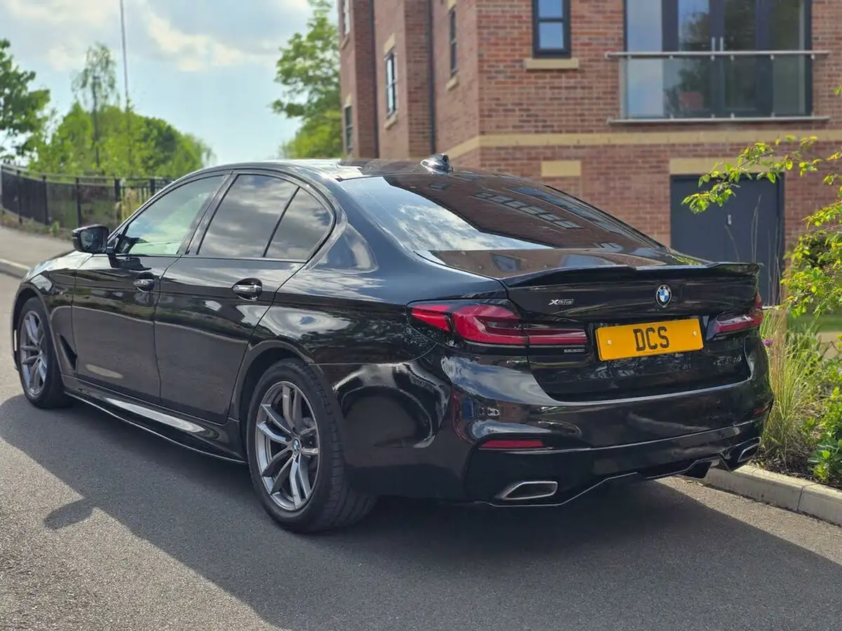 2018-bmw-5-series-20td-520d-m-sport-188bhp-xdrive-saloon-4d-big-1