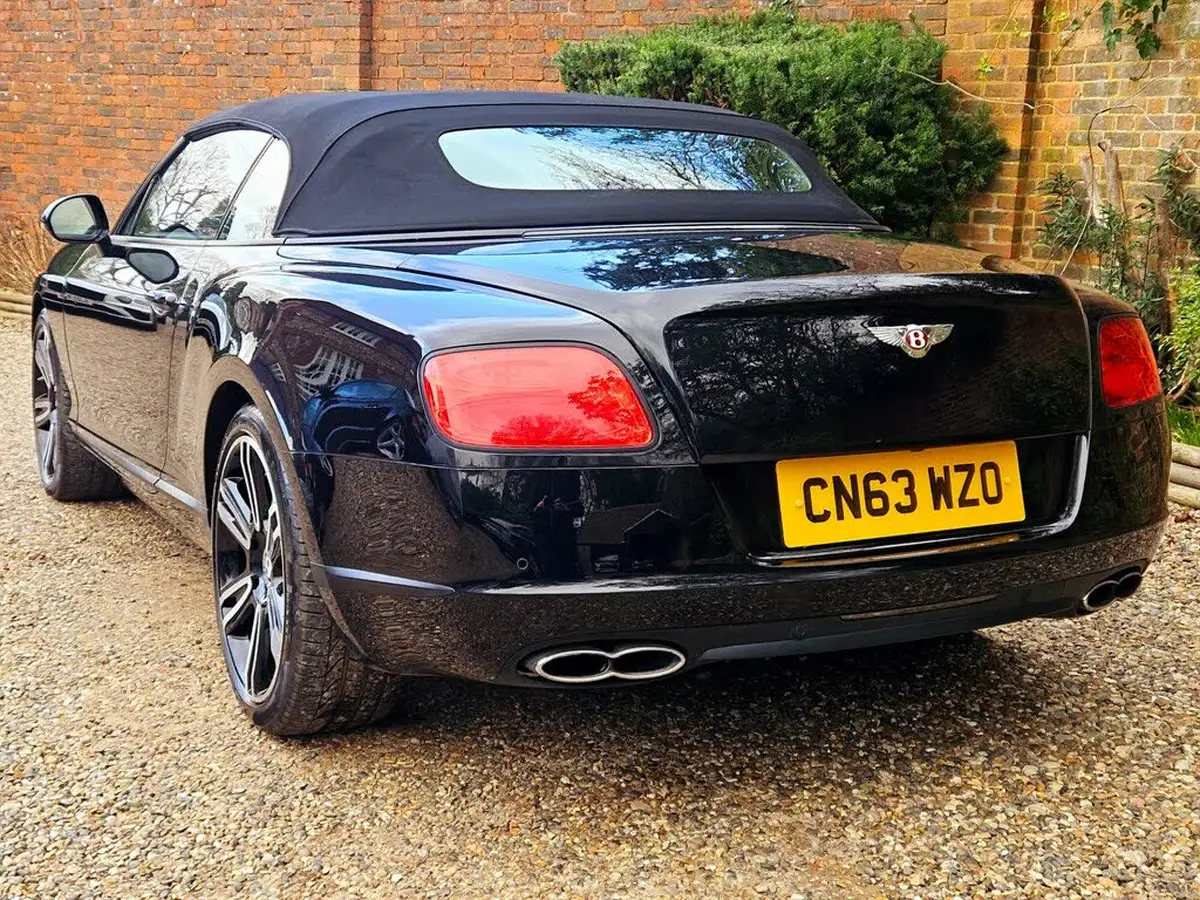 2013-bentley-continental-40-gtc-v8-big-11