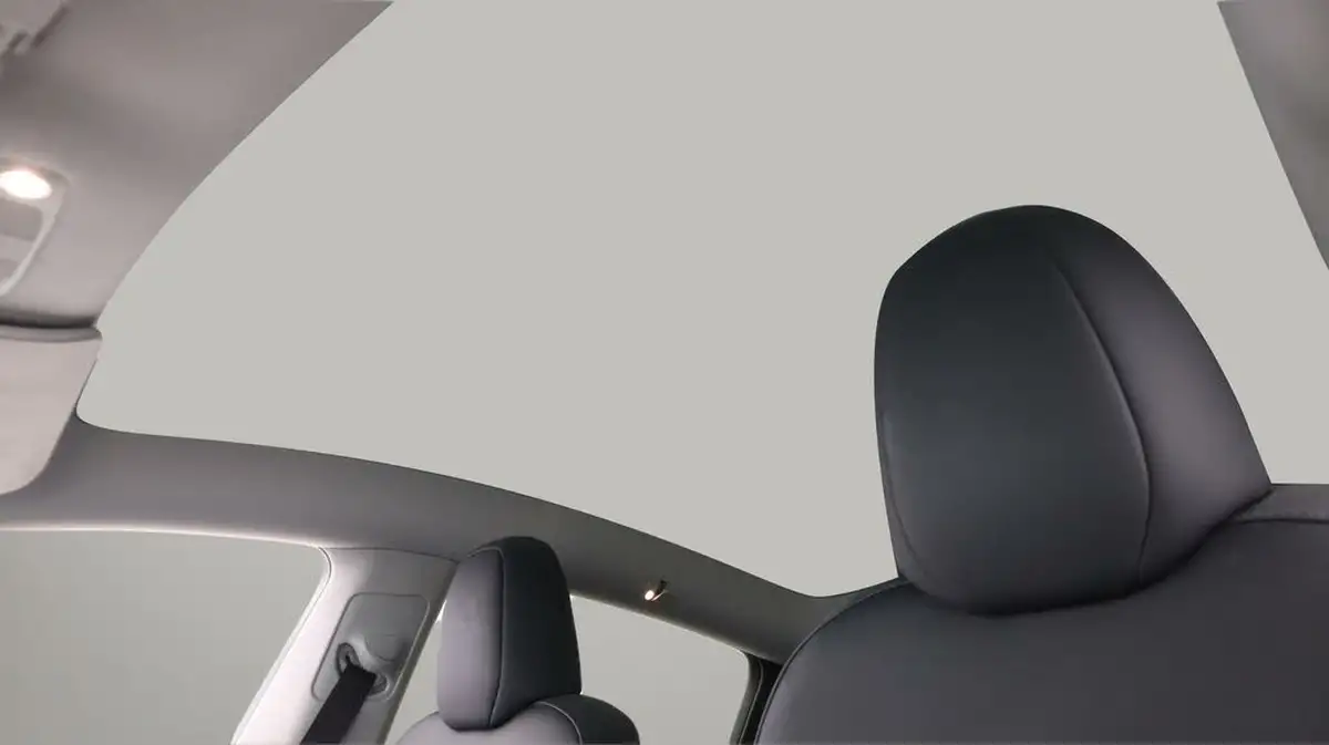 2023-tesla-model-y-e-long-range-big-25
