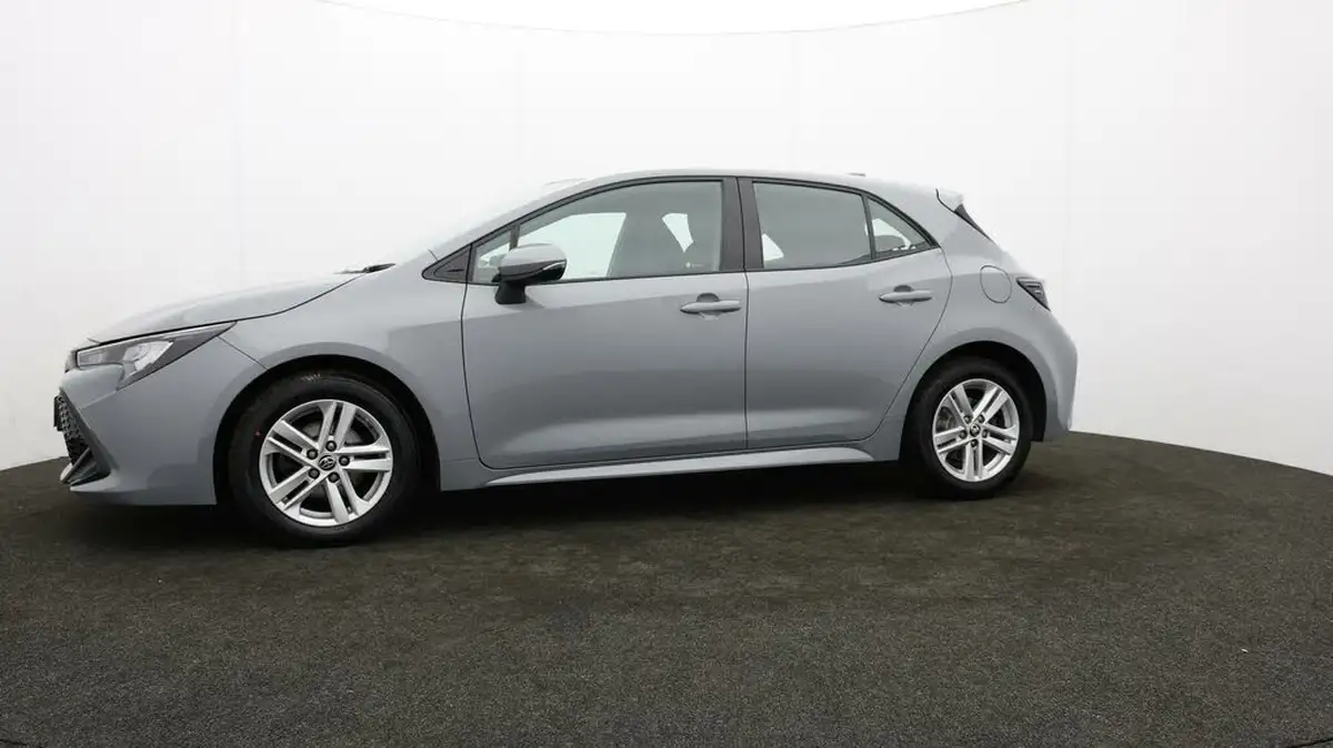 2022-toyota-corolla-18-vvt-i-icon-120bhp-trk-hatchback-5d-big-63