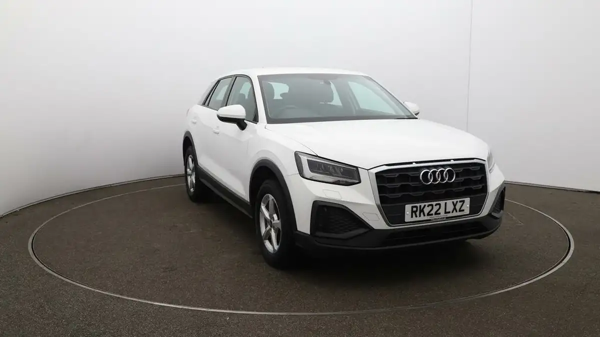 2022-audi-q2-10-30-tfsi-technik-big-41