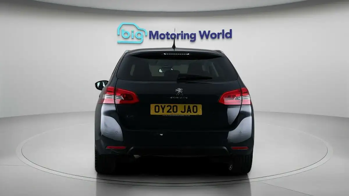 2020-peugeot-308-sw-12-puretech-allure-130bhp-big-5