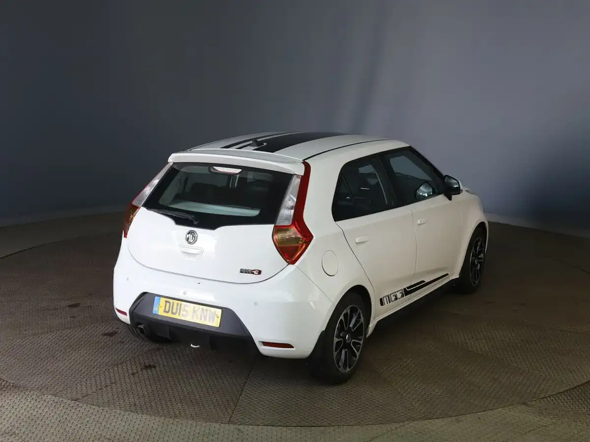 2015-mg-mg3-15-3style-lux-big-5