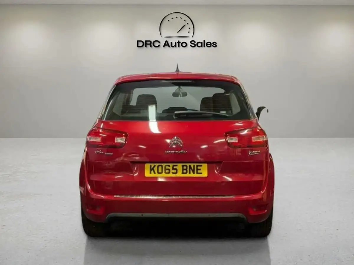 2016-citroen-c4-picasso-16bluehdi-exclusive-eat6-big-5