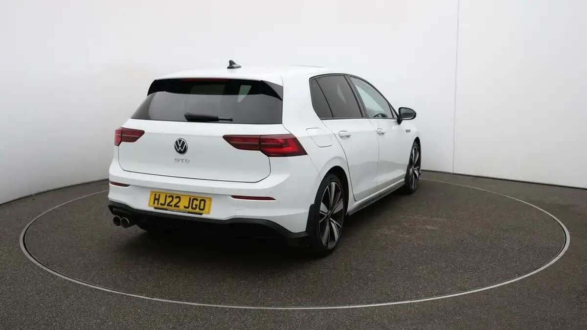 2022-volkswagen-golf-20tdi-gtd-big-58