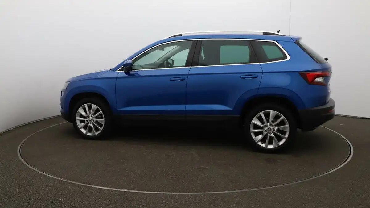 2021-skoda-karoq-15-tsi-se-l-big-57