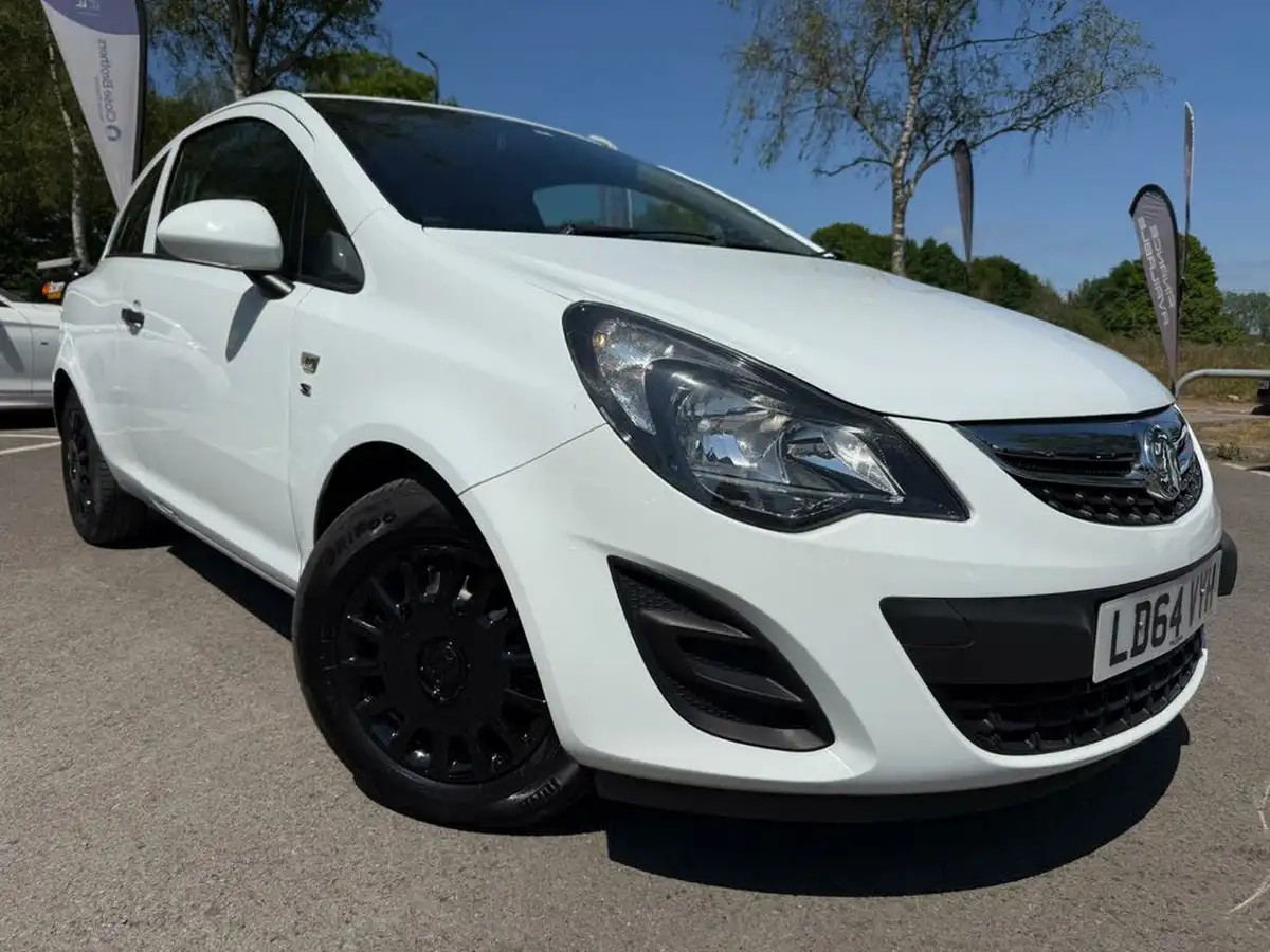 2015-vauxhall-corsa-12-s-3d-big-20