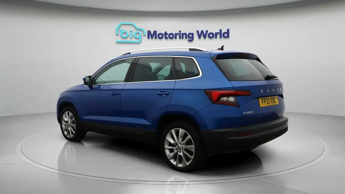 2021-skoda-karoq-15-tsi-se-l-big-5