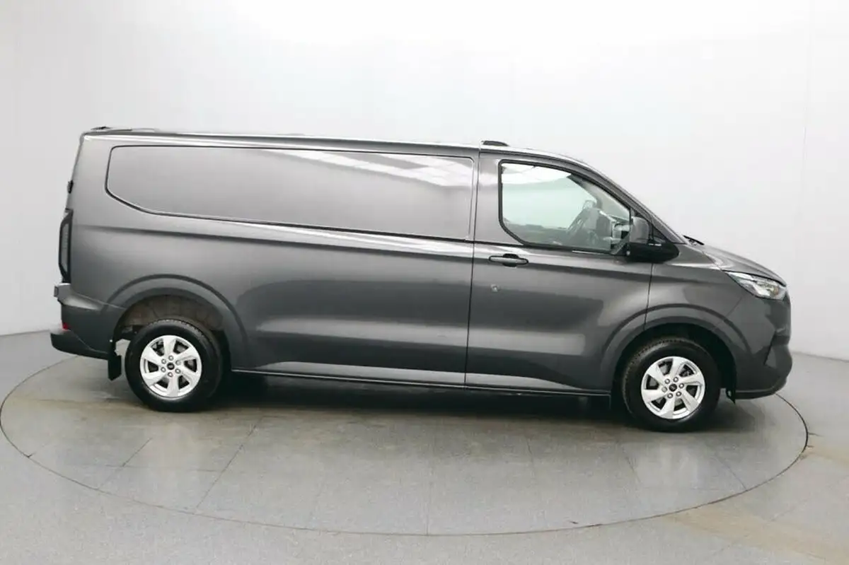 2024-ford-transit-custom-20tdci-320-l2h1-limited-136pseu6e-panel-van-1996cc-auto-big-8