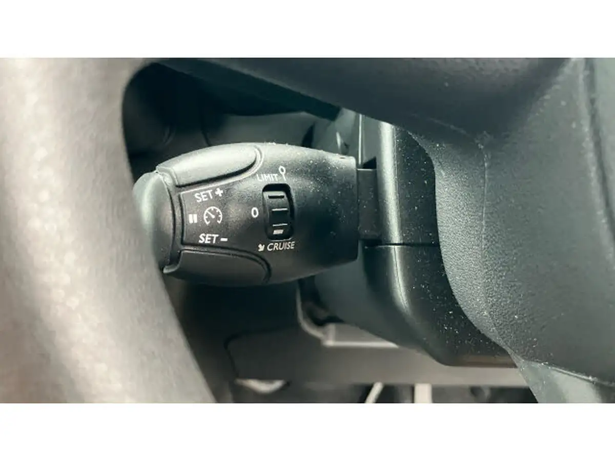 2021-toyota-proace-city-e-icon-big-41