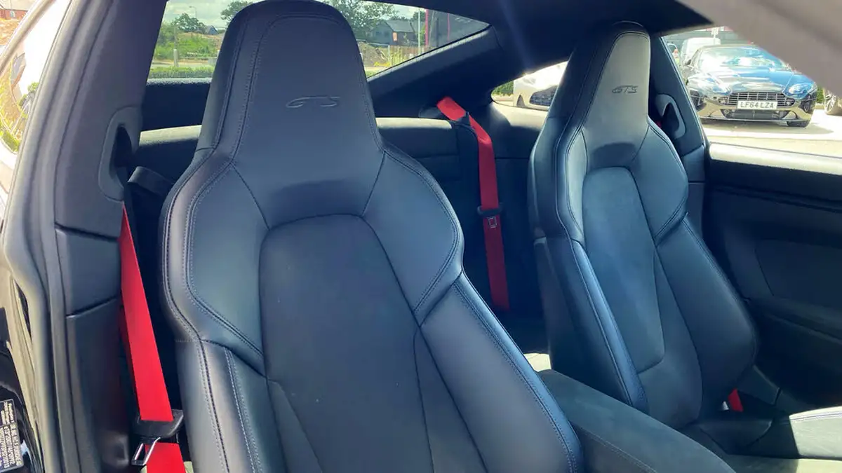 2022-porsche-911-30-carrera-gts-coupe-pdk-big-11