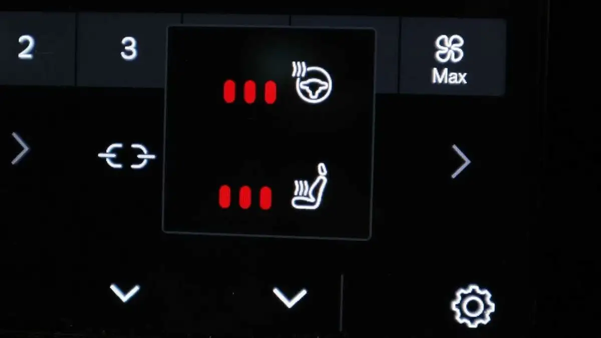 2022-volvo-c40-e-twin-recharge-pro-big-35