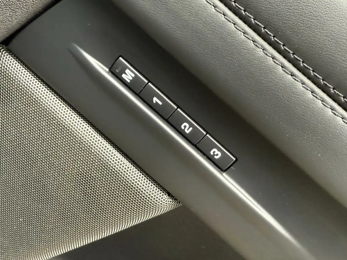 2021-land-rover-range-rover-evoque-20-d200-autobiography-big-13