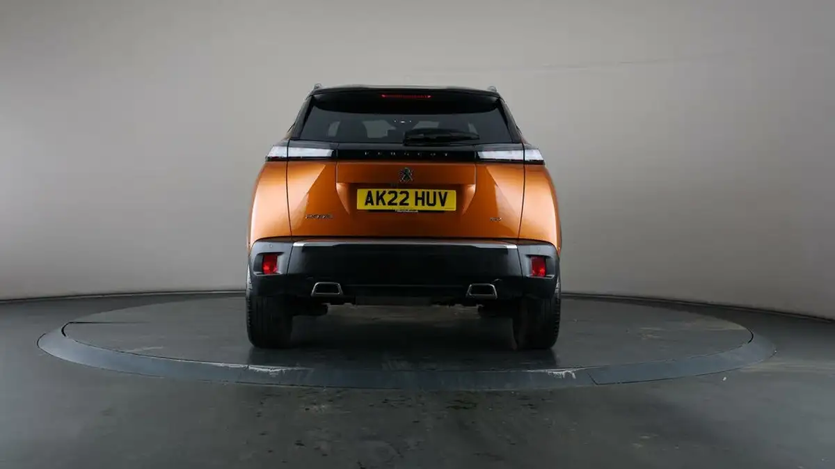 2022-peugeot-2008-suv-12-puretech-gt-big-34