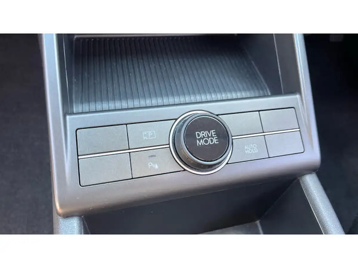 2024-hyundai-kona-e-advance-218ps-65kwh-big-26
