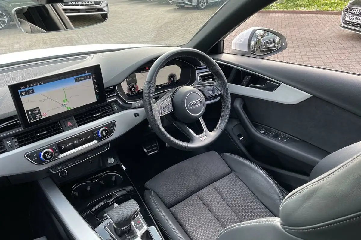 2022-audi-a4-20-35-tfsi-s-line-tronic-big-29