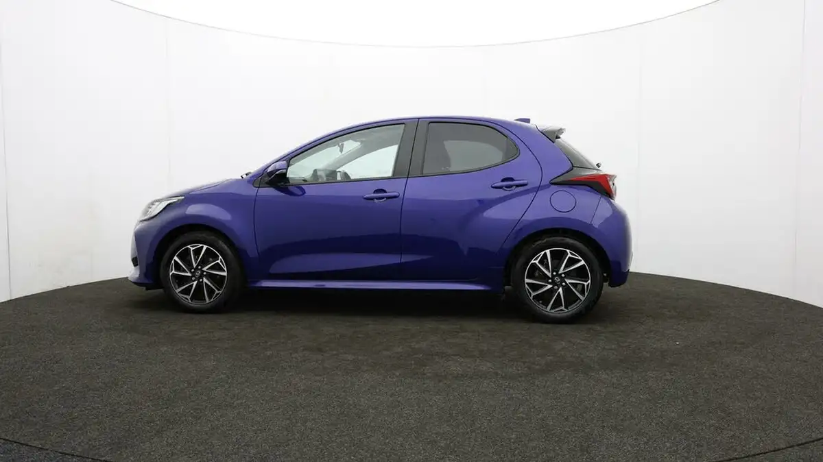 2022-toyota-yaris-15-vvt-i-design-big-71