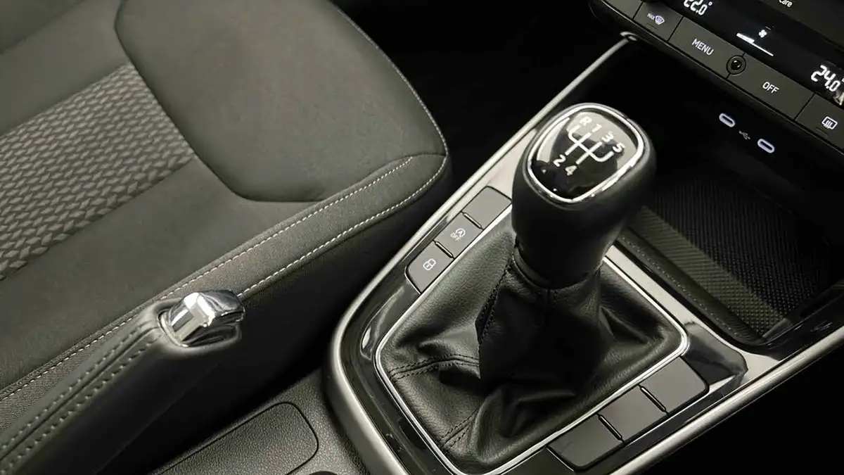 2022-skoda-fabia-10-tsi-se-l-95ps-hatchback-big-18