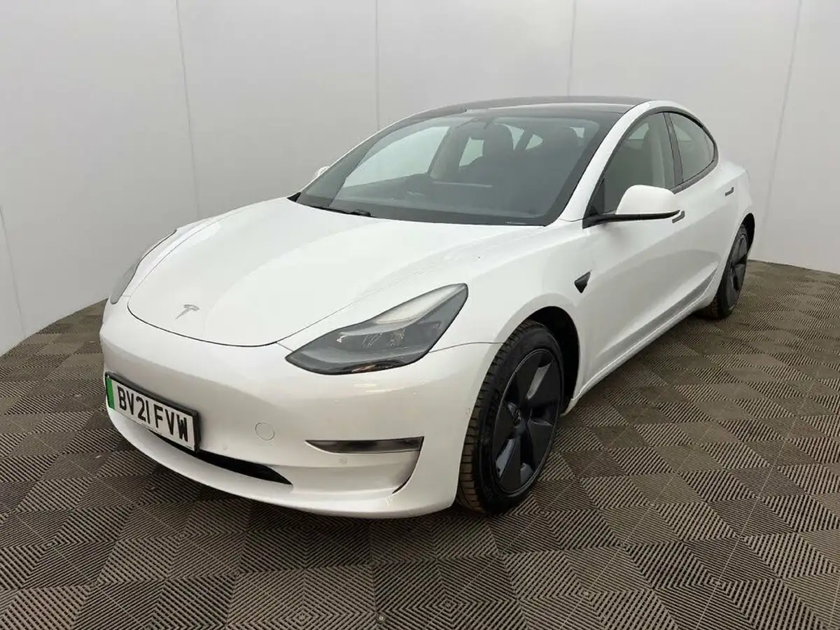 2021-tesla-model-3-e-long-range-4x4-big-0