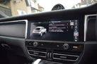 2022-porsche-macan-20-small-37
