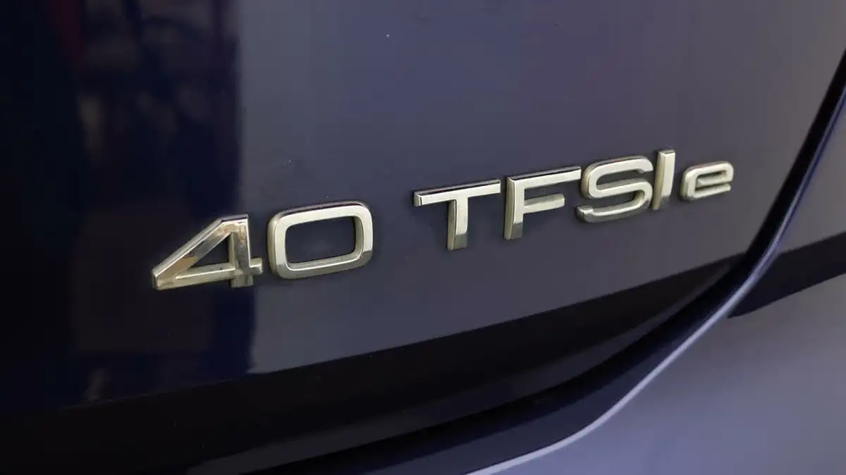2021-audi-a3-14-40-tfsi-e-s-line-big-20