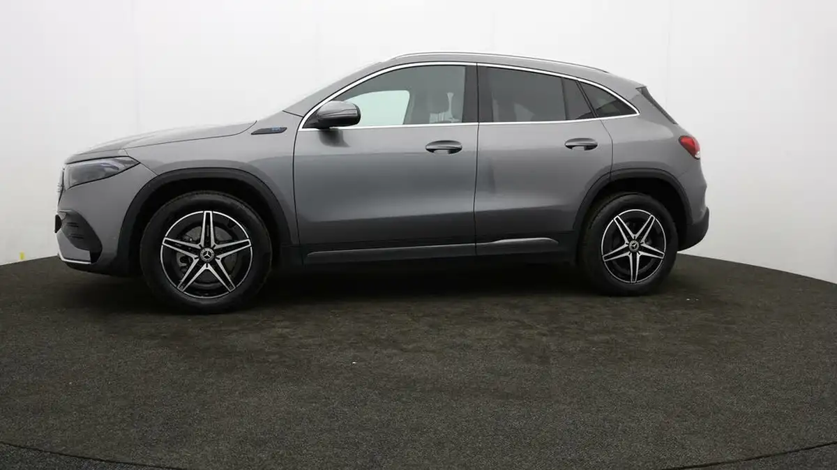 2022-mercedes-benz-eqa-e-eqa-250-amg-line-big-58