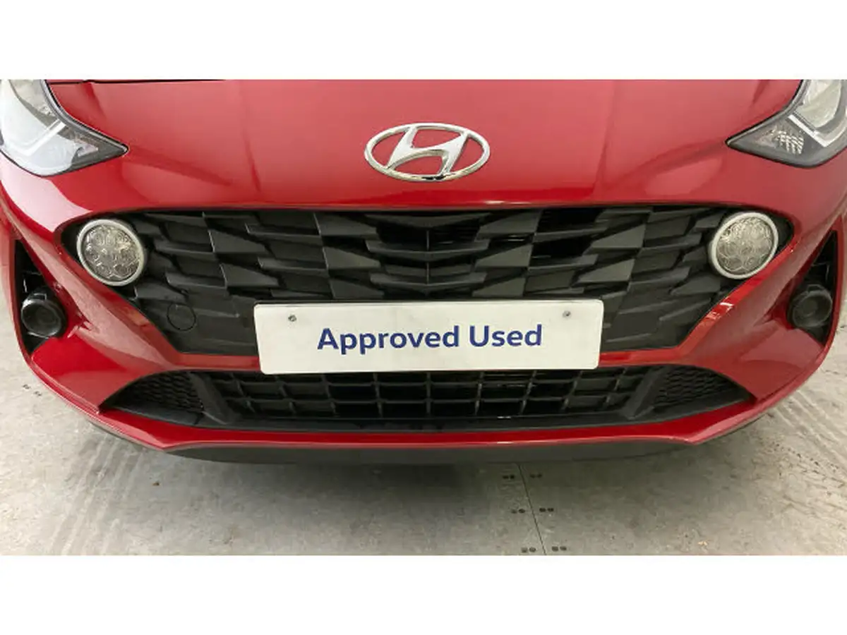 2022-hyundai-i10-10-se-connect-big-32