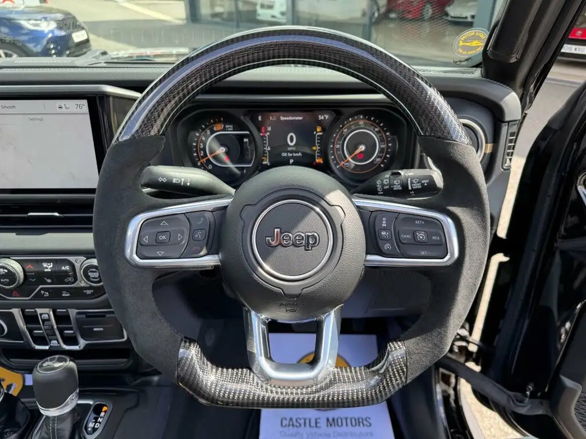2025-jeep-wrangler-big-12