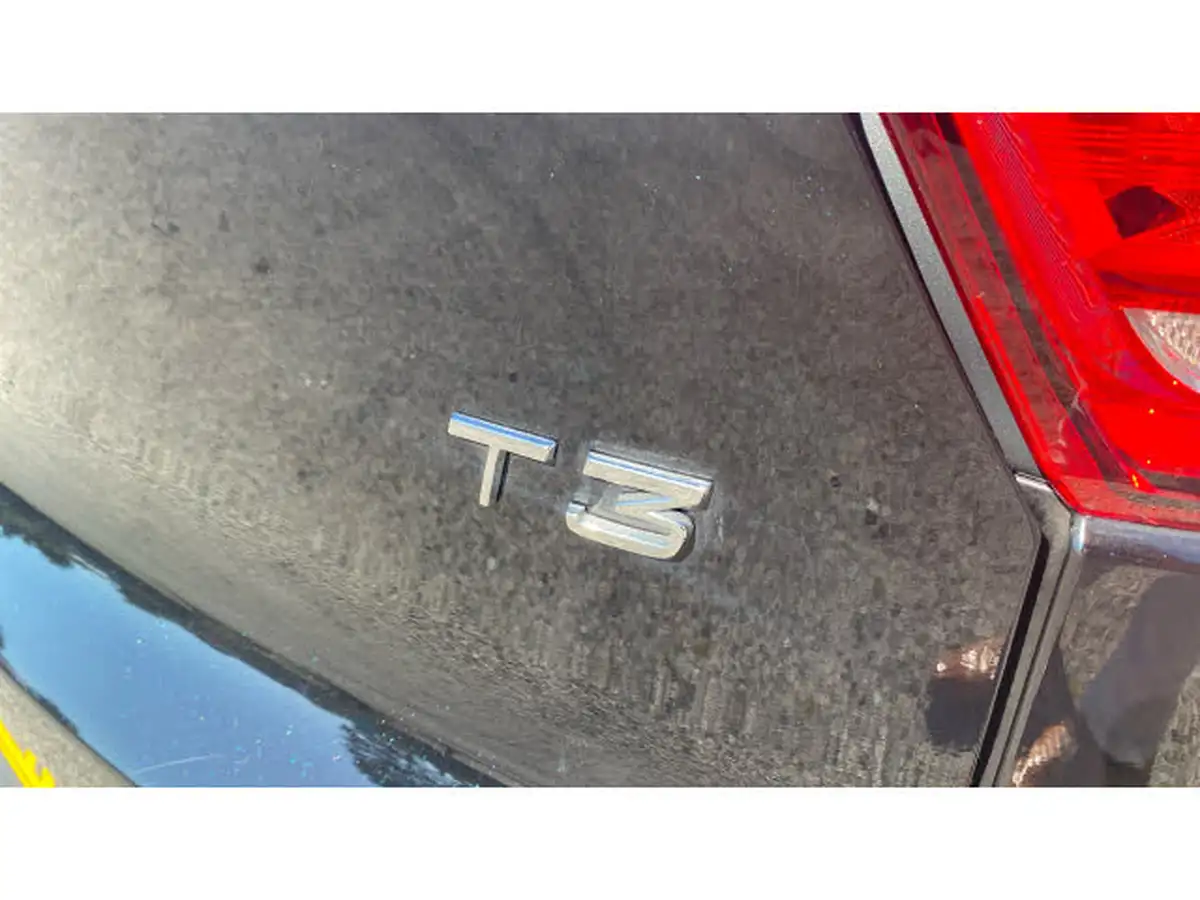 2021-volvo-xc40-15-t3-inscription-pro-161bhp-auto-big-38
