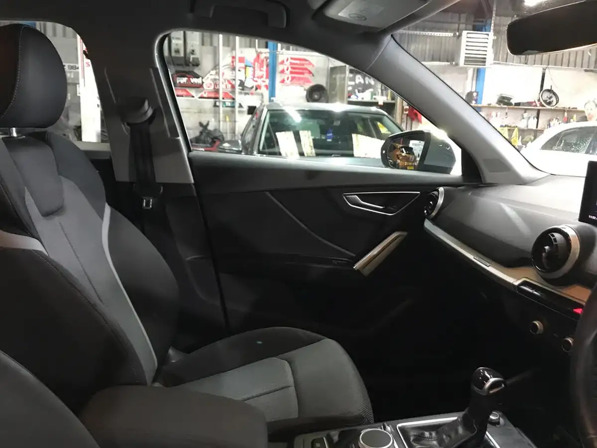2022-audi-q2-15-35-tfsi-sport-s-tronic-big-3