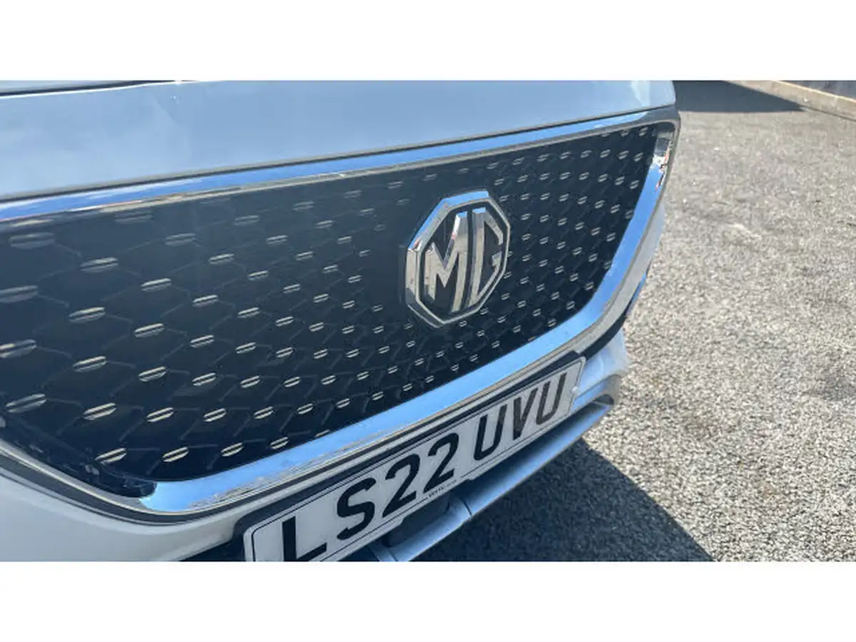 2022-mg-hs-15t-gdi-exclusive-258ps-plug-in-hybrid-auto-big-37