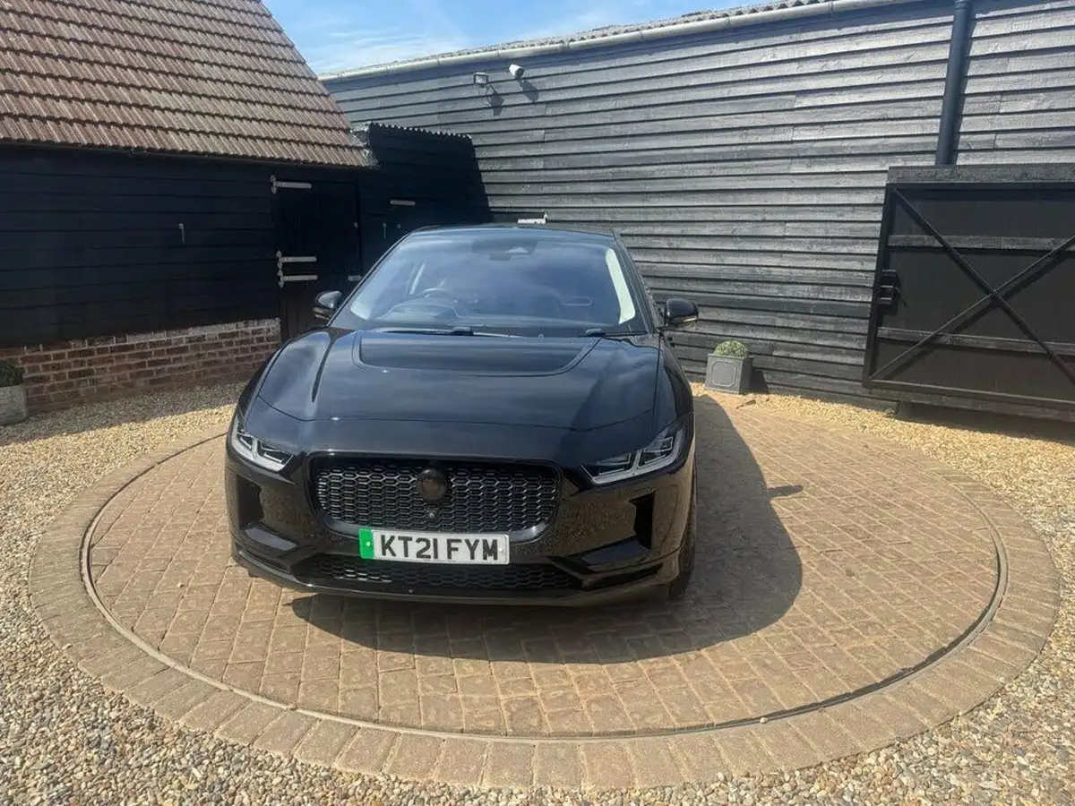 2021-jaguar-i-pace-ev400-hse-big-57