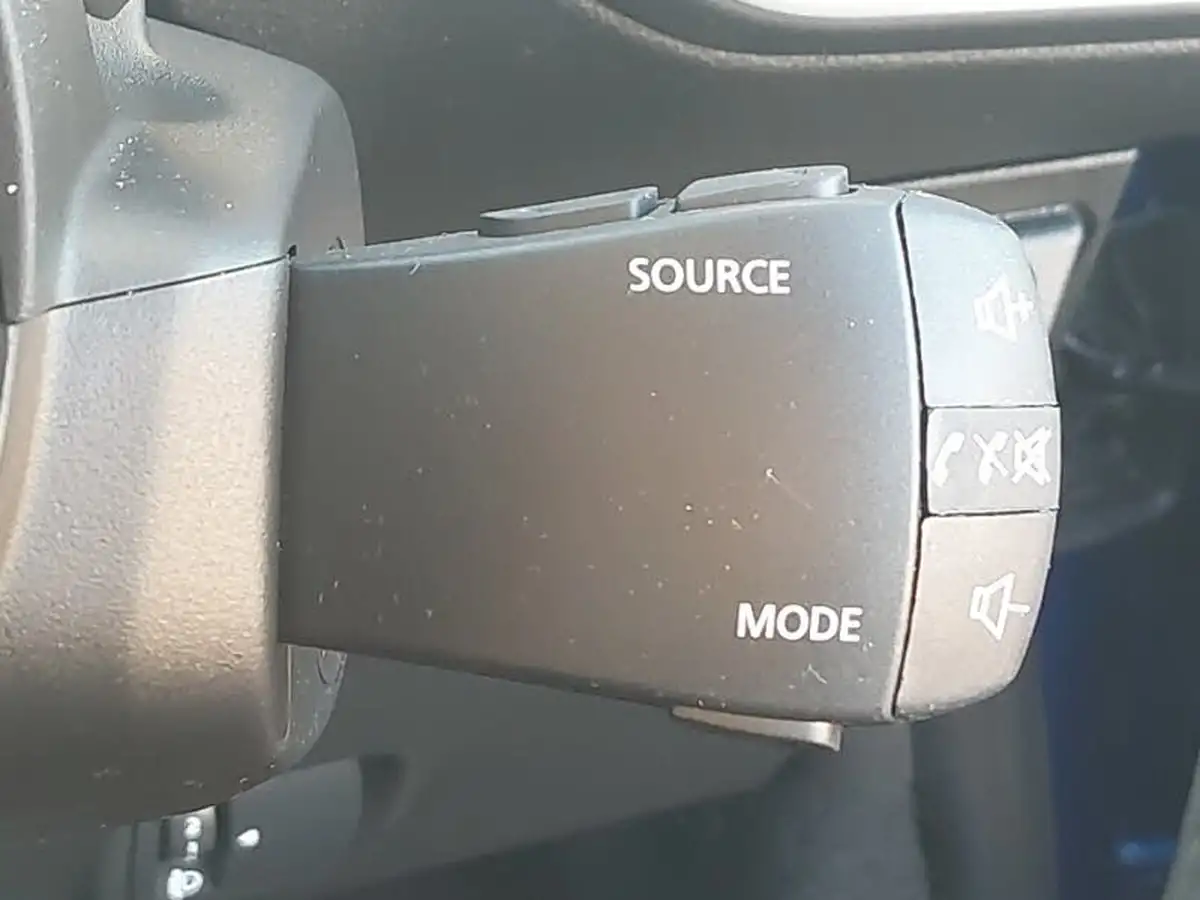 2023-dacia-sandero-stepway-10-tce-journey-90bhp-big-15