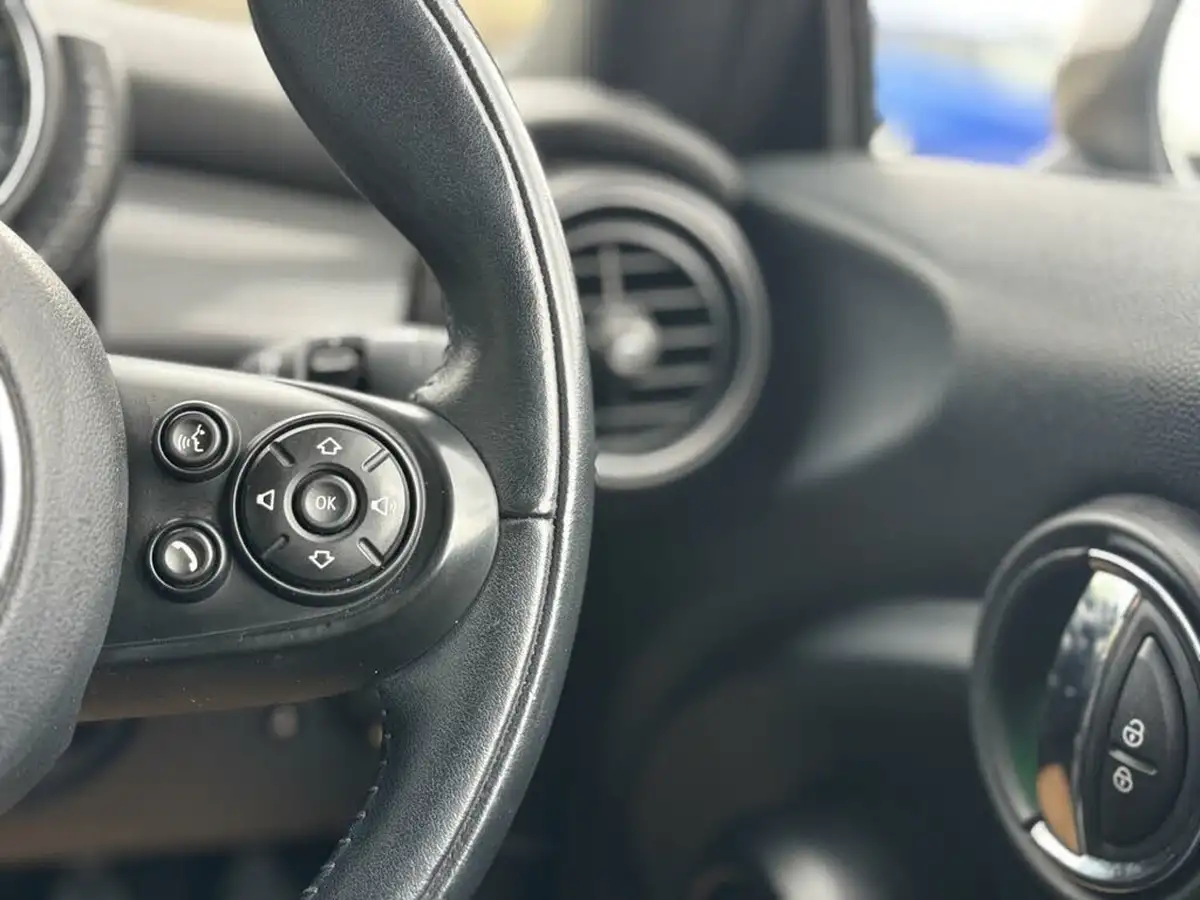 2017-mini-cooper-15-cooper-ss-convertible-2d-big-36