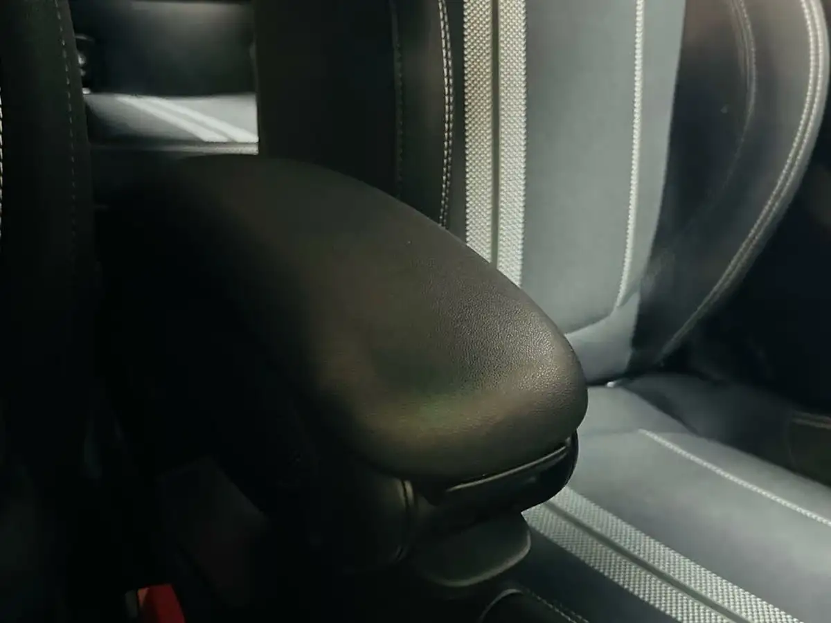 2020-mini-cooper-15-cooper-sport-hatchback-3d-big-50