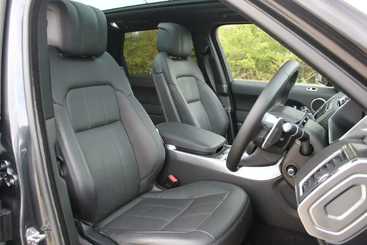 2018-land-rover-range-rover-sport-30-v6-hse-dynamic-big-3