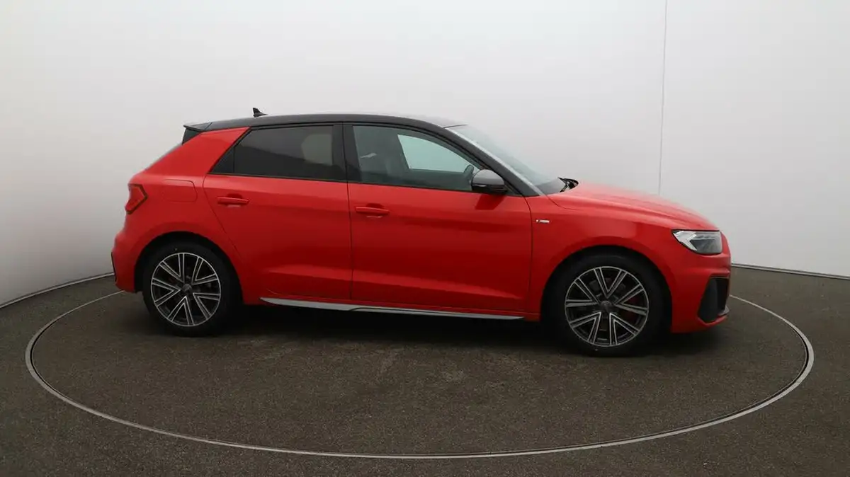 2019-audi-a1-20-40-tfsi-s-line-competition-big-40