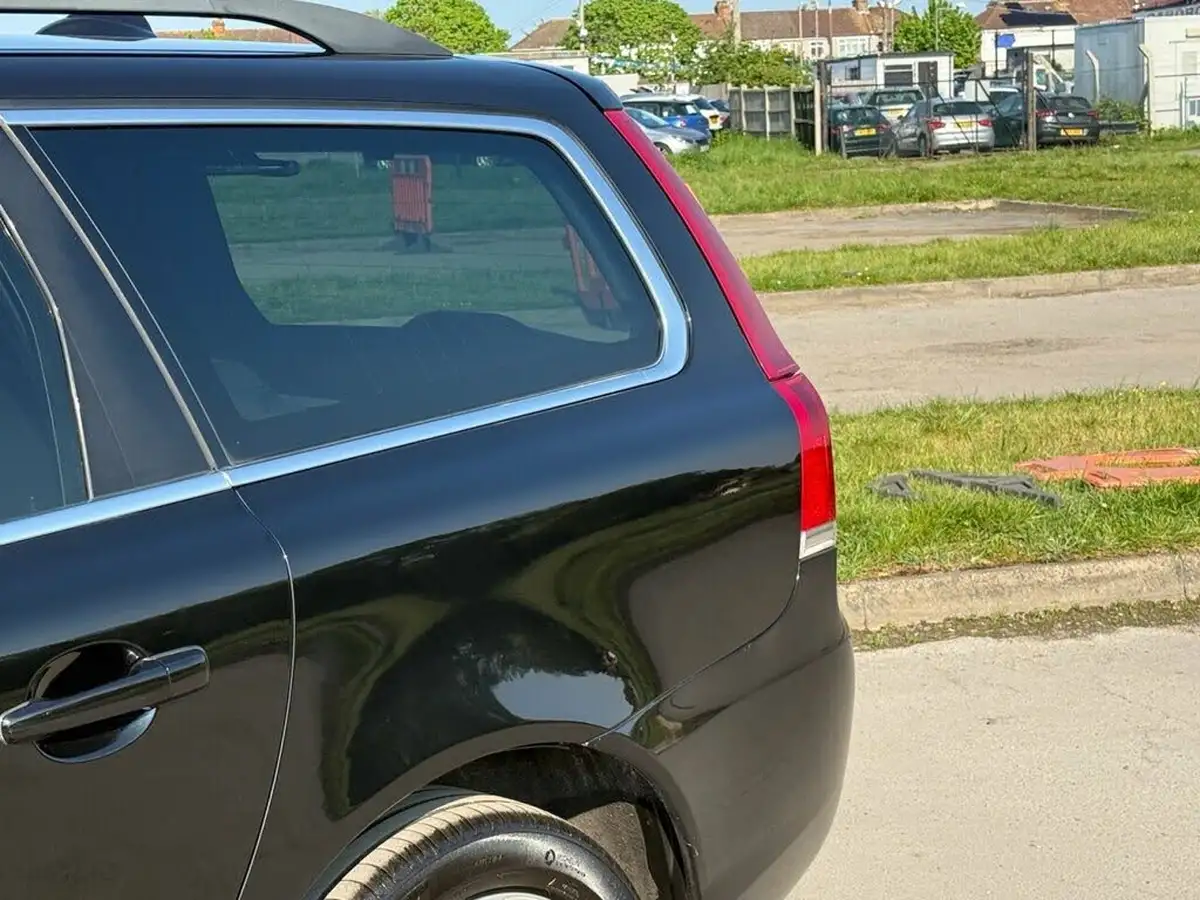 2015-volvo-v70-20td-d4-se-geartronic-big-19