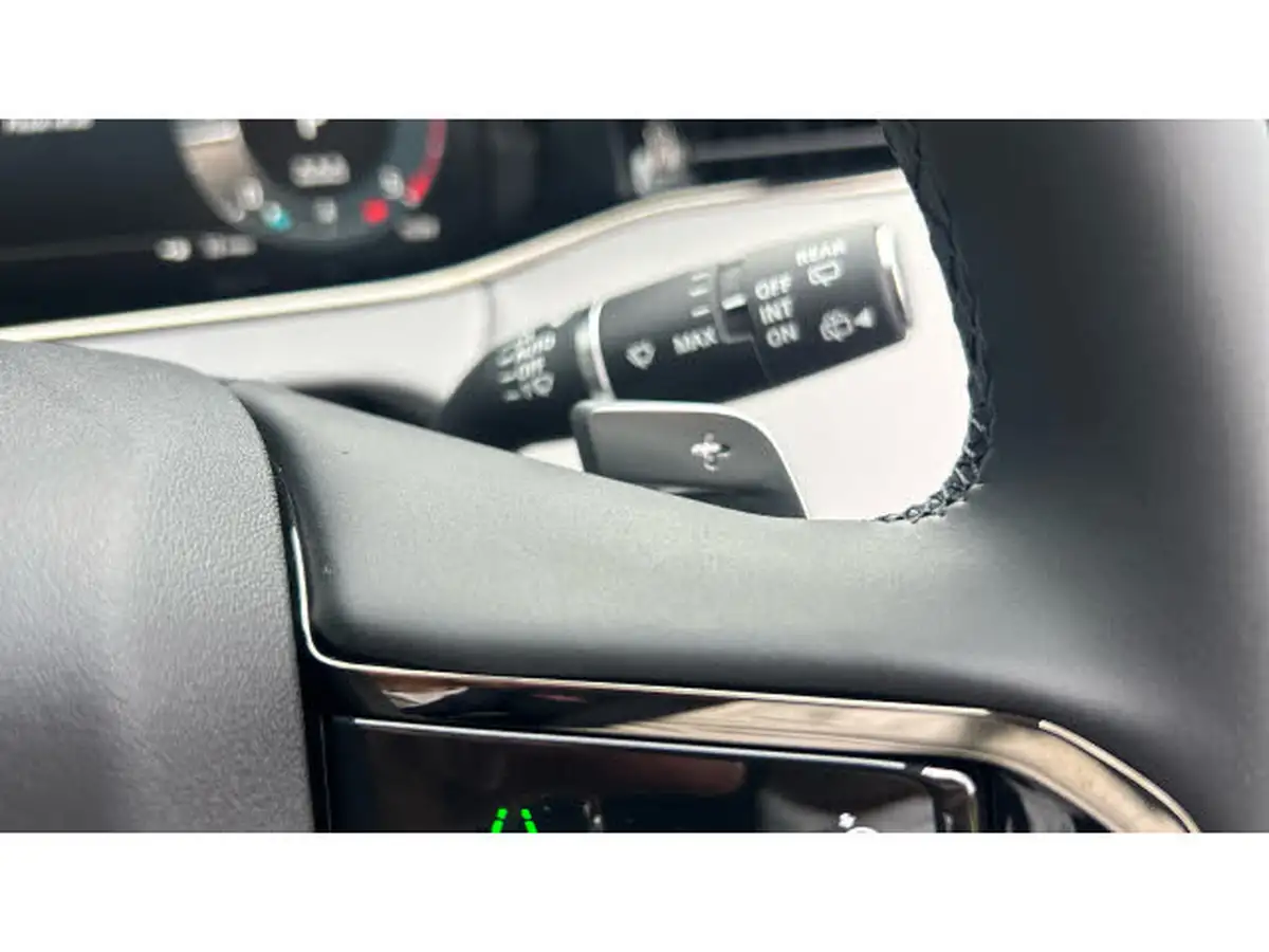 2024-land-rover-range-rover-evoque-20-d200-dynamic-se-big-41