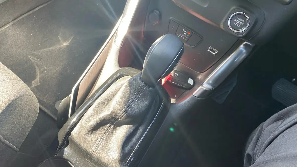 2023-citroen-c3-aircross-12-puretech-shine-plus-130ps-eat6-big-20